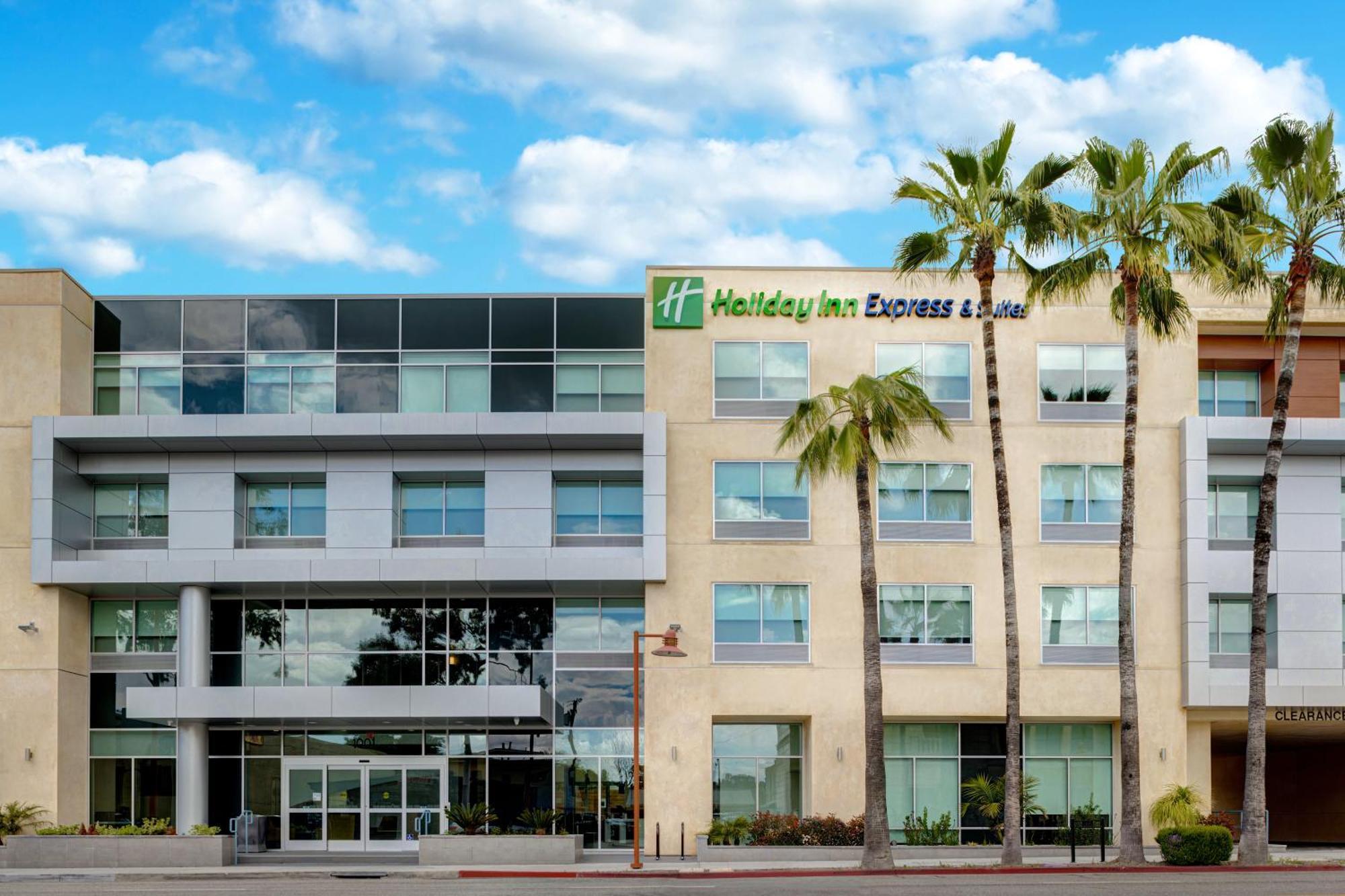 Holiday Inn Express & Suites - Glendale Downtown Esterno foto